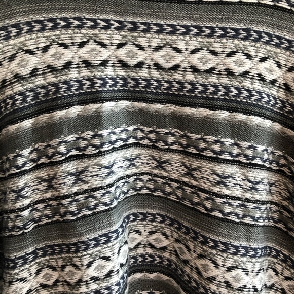 Elon Grey Tribal Pattern Cardigan Fringe Sweater L - Picture 5 of 5